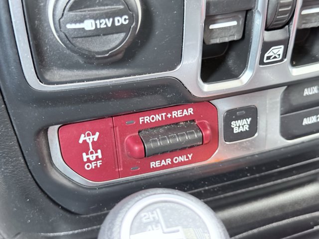 Vehicle image 100 of 150