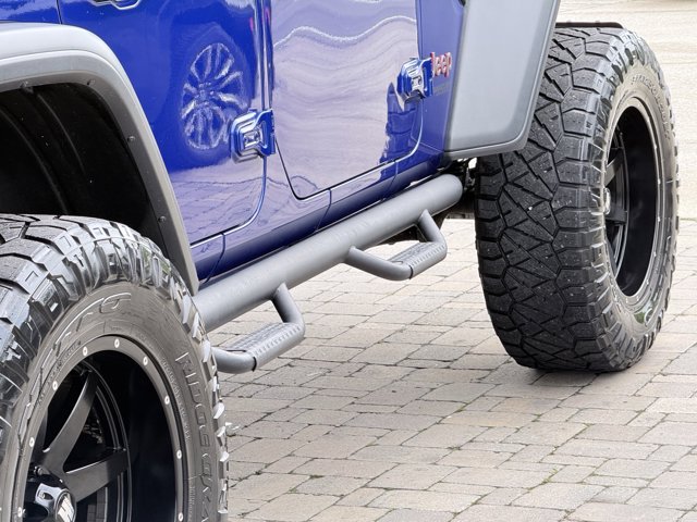Vehicle image 132 of 150