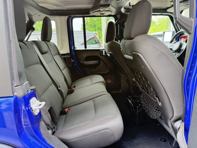 Vehicle image 86 of 150