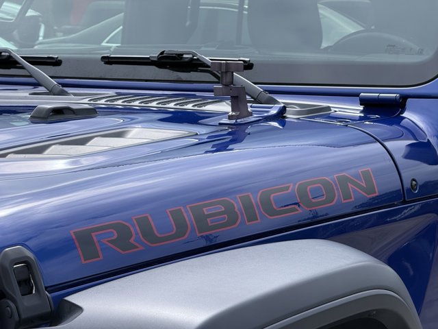 Vehicle image 121 of 150