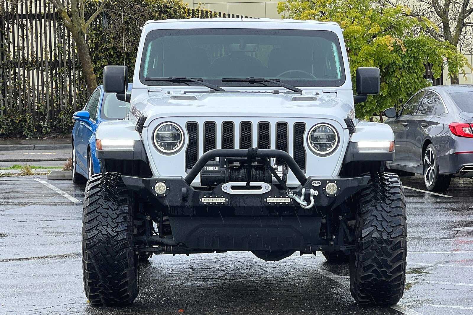 Vehicle image 1 of 25