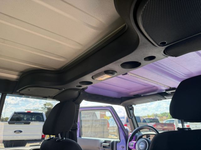 2018 Jeep Wrangler JK Unlimited Sport S Image 16 of 24