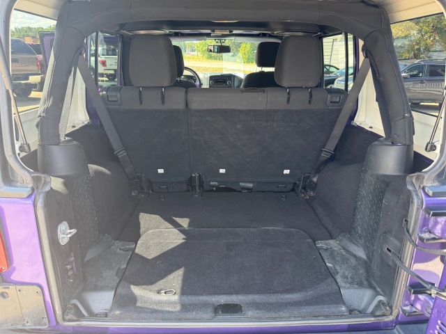 2018 Jeep Wrangler JK Unlimited Sport S Image 9 of 24