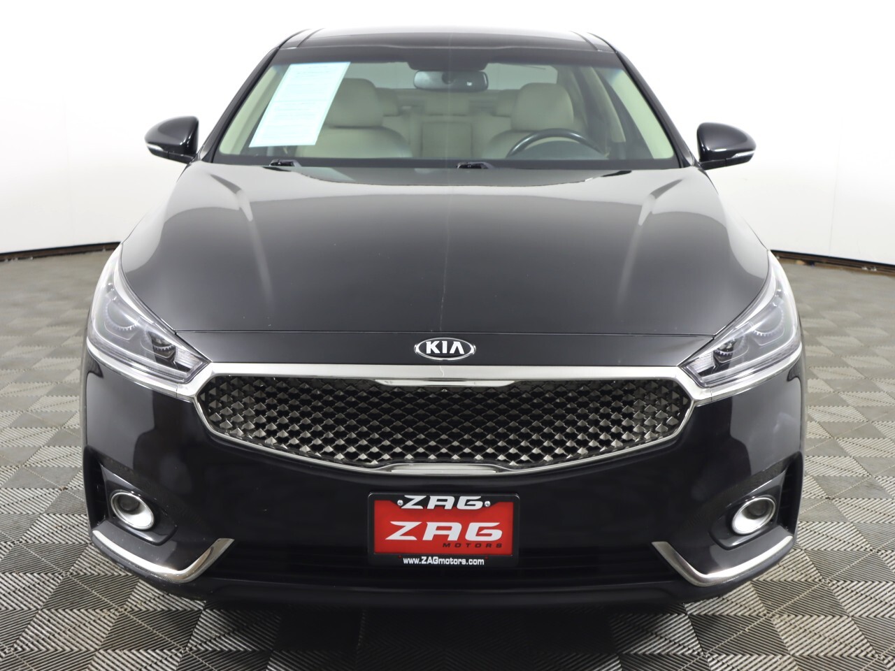 Vehicle image 2 of 47
