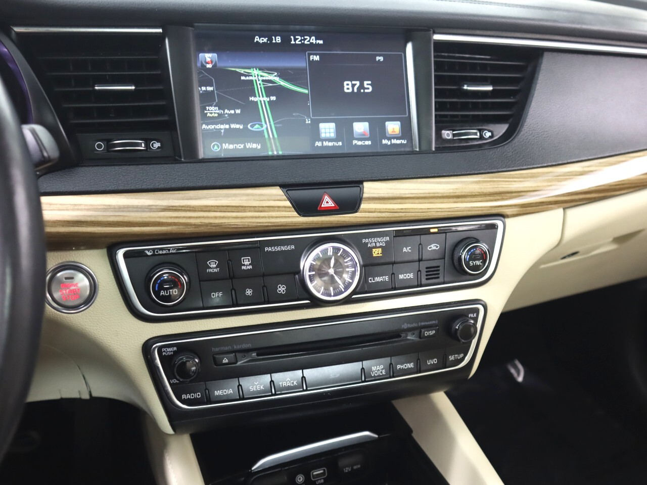 Vehicle image 13 of 47