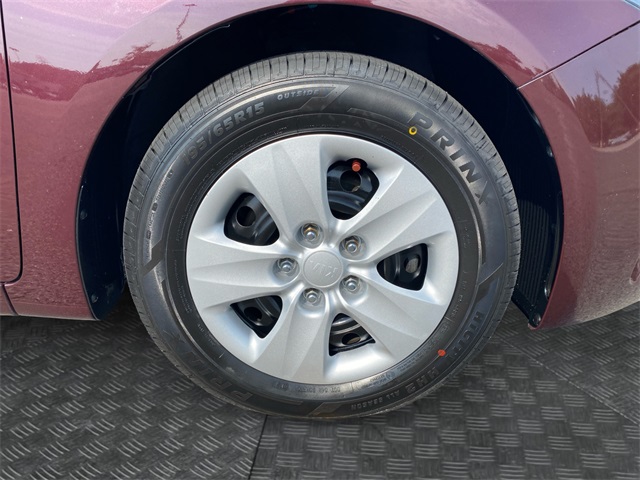 Vehicle image 11 of 32