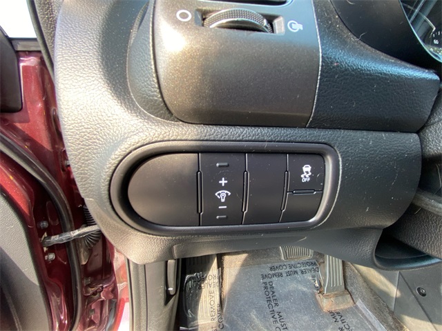 Vehicle image 29 of 32