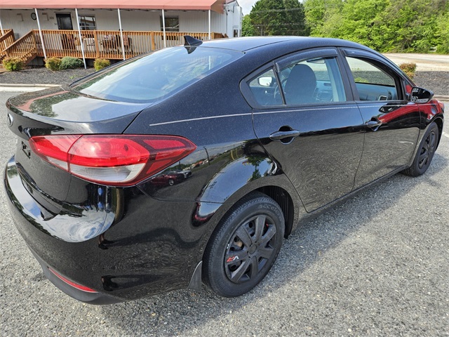 Vehicle image 3 of 30