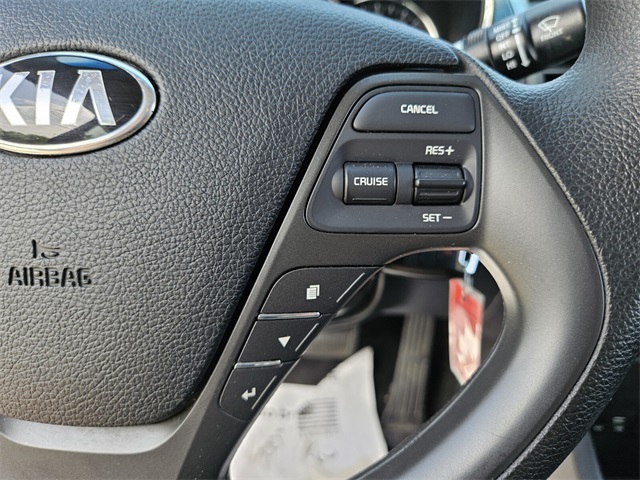 Vehicle image 25 of 30