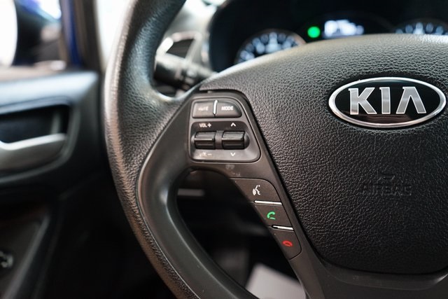 Vehicle image 24 of 44