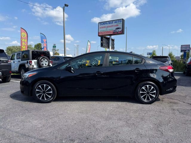 Vehicle image 7 of 18
