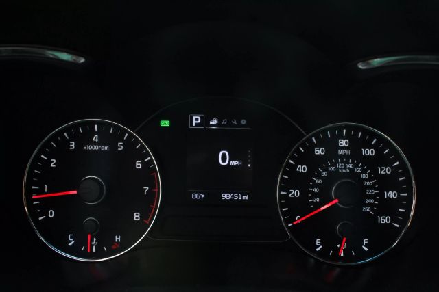 Vehicle image 41 of 46