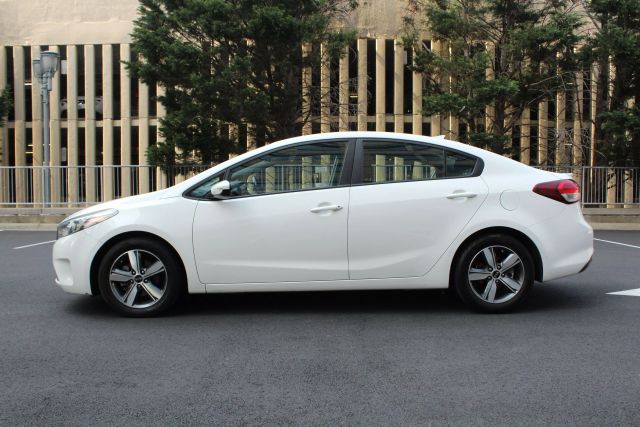 Vehicle image 6 of 46