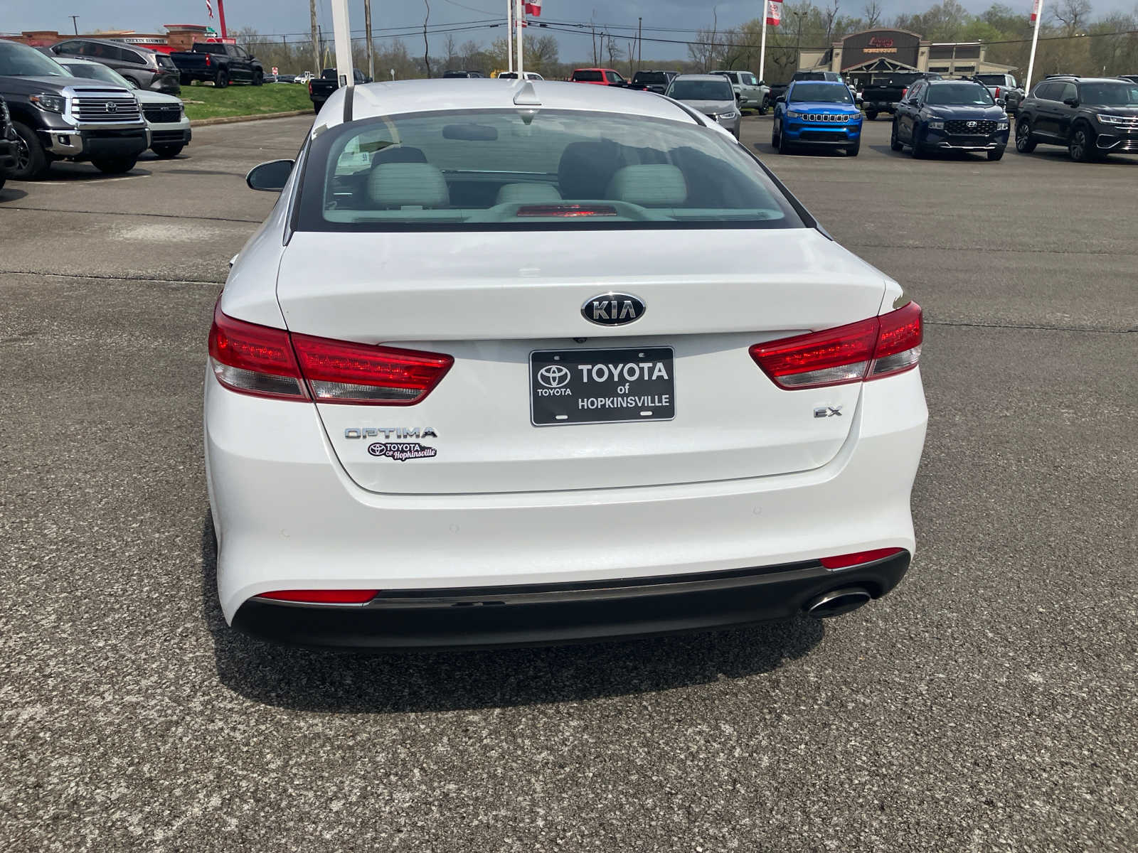 Vehicle image 5 of 34