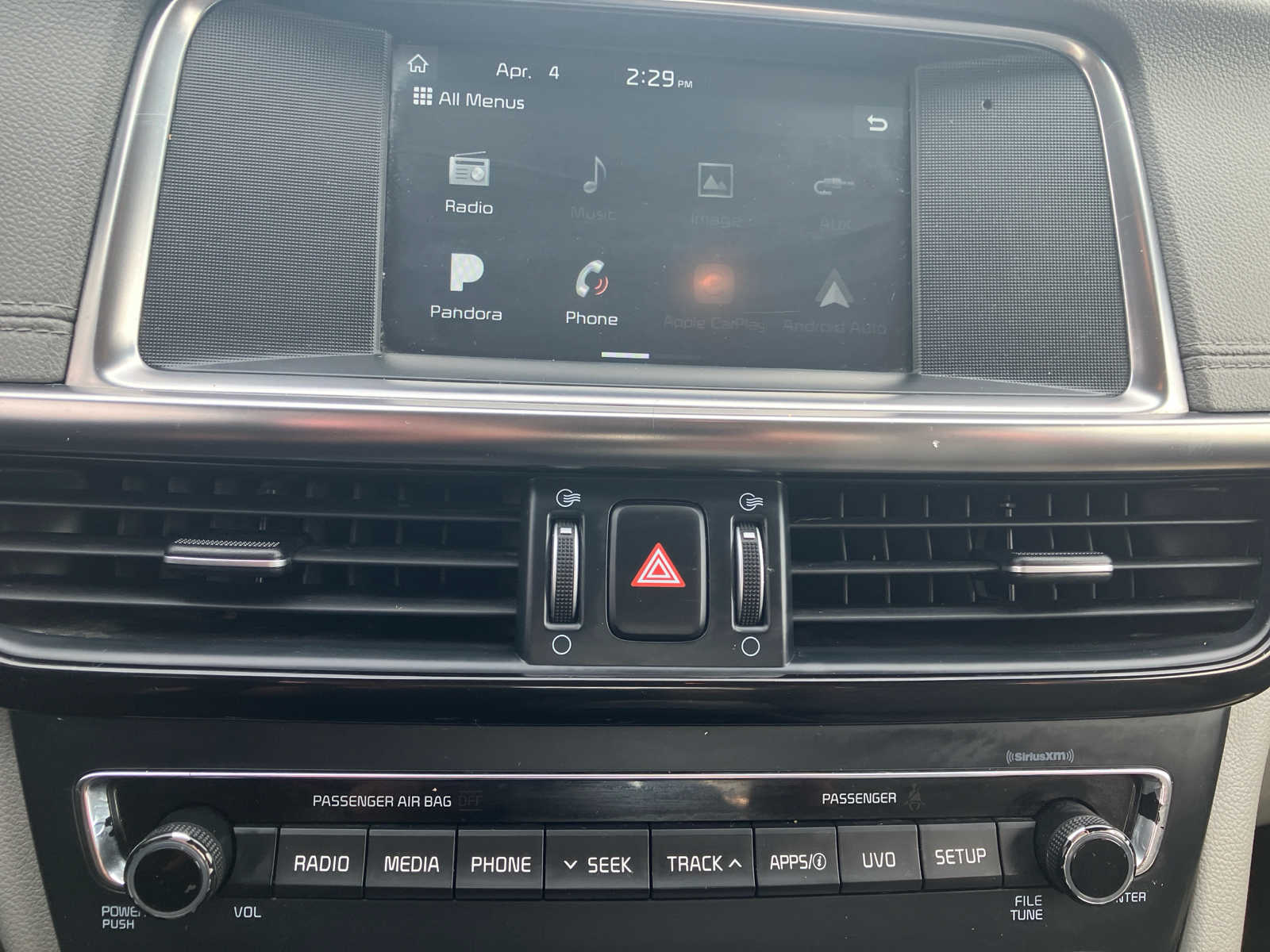Vehicle image 24 of 34