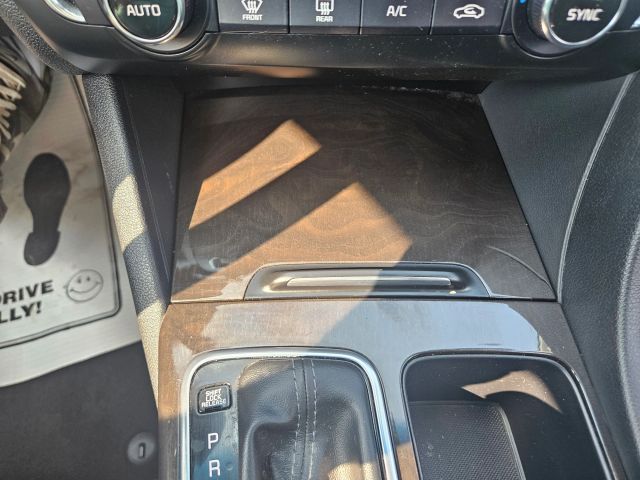 Vehicle image 41 of 73