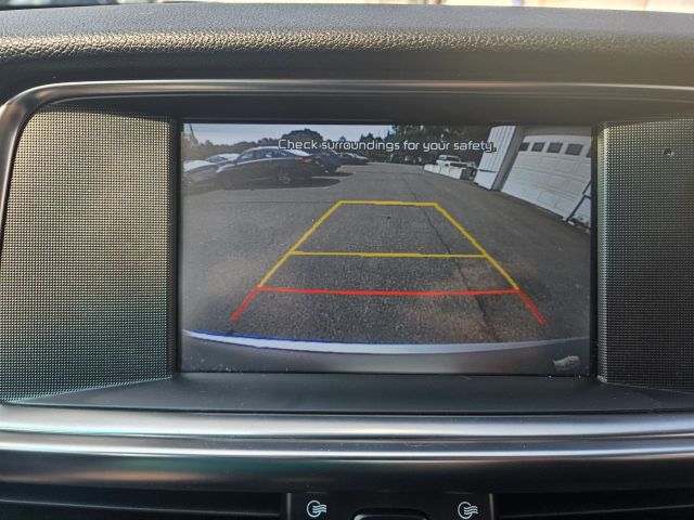 Vehicle image 38 of 73