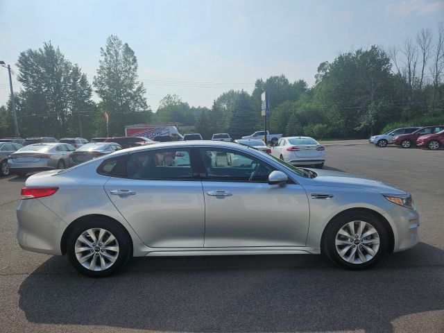 Vehicle image 9 of 73