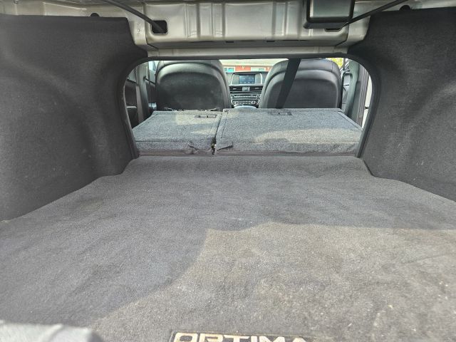 Vehicle image 26 of 73