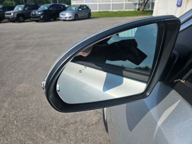 Vehicle image 66 of 73