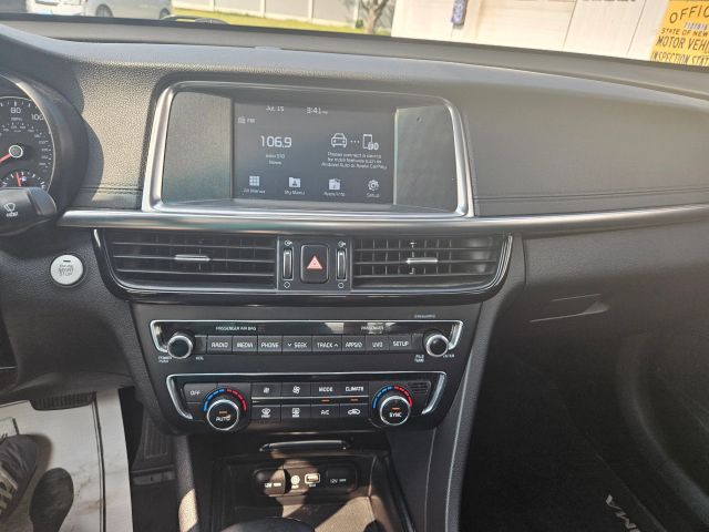 Vehicle image 63 of 73