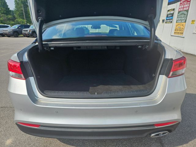 Vehicle image 24 of 73