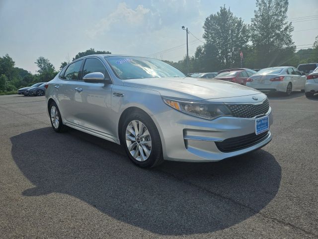Vehicle image 5 of 73