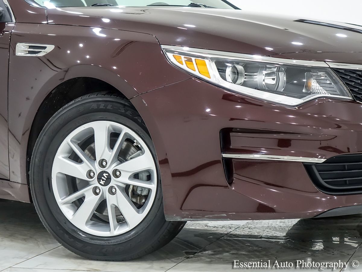 2018 Kia Optima LX Image 13 of 32