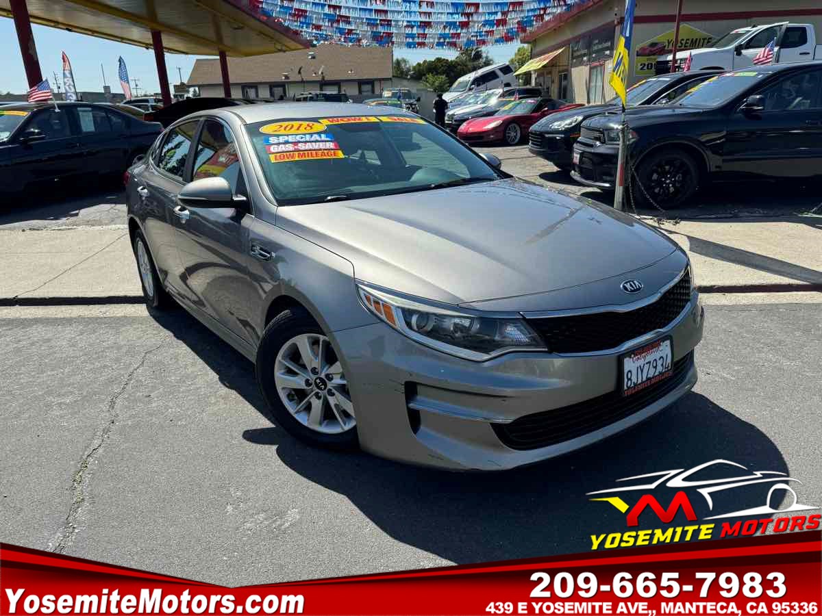 Vehicle image 4 of 15