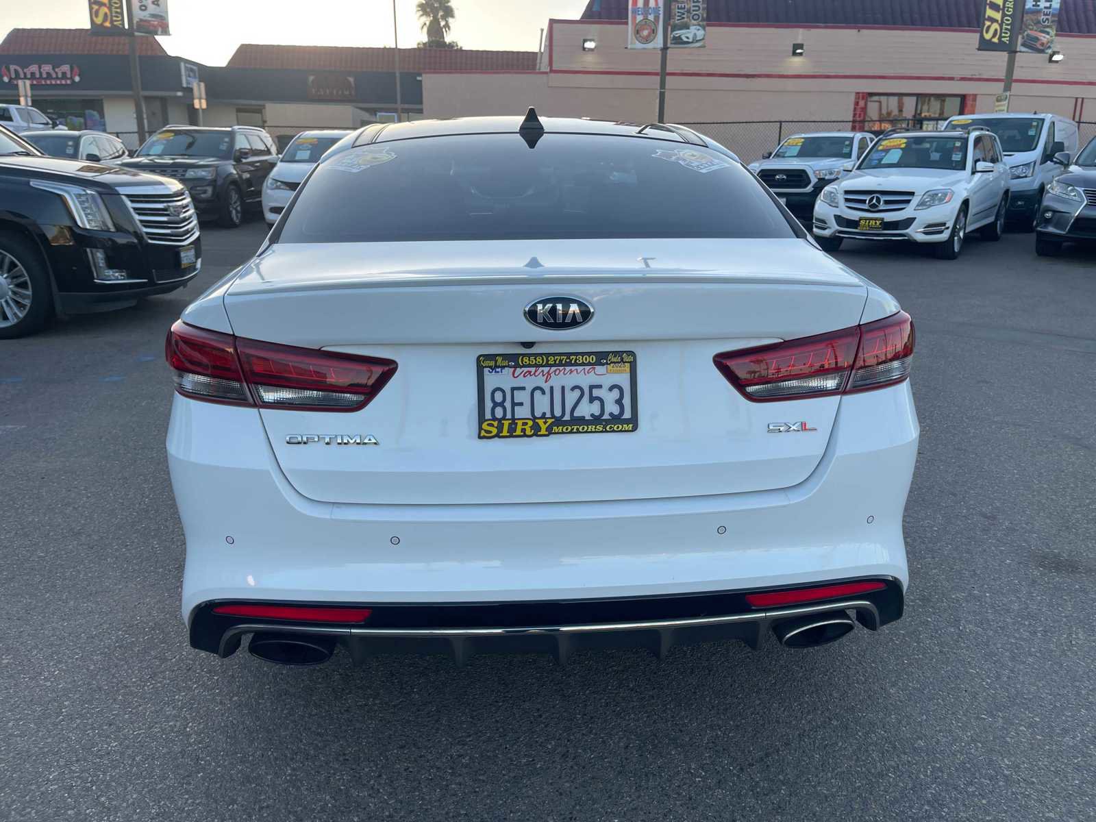 Vehicle image 5 of 28