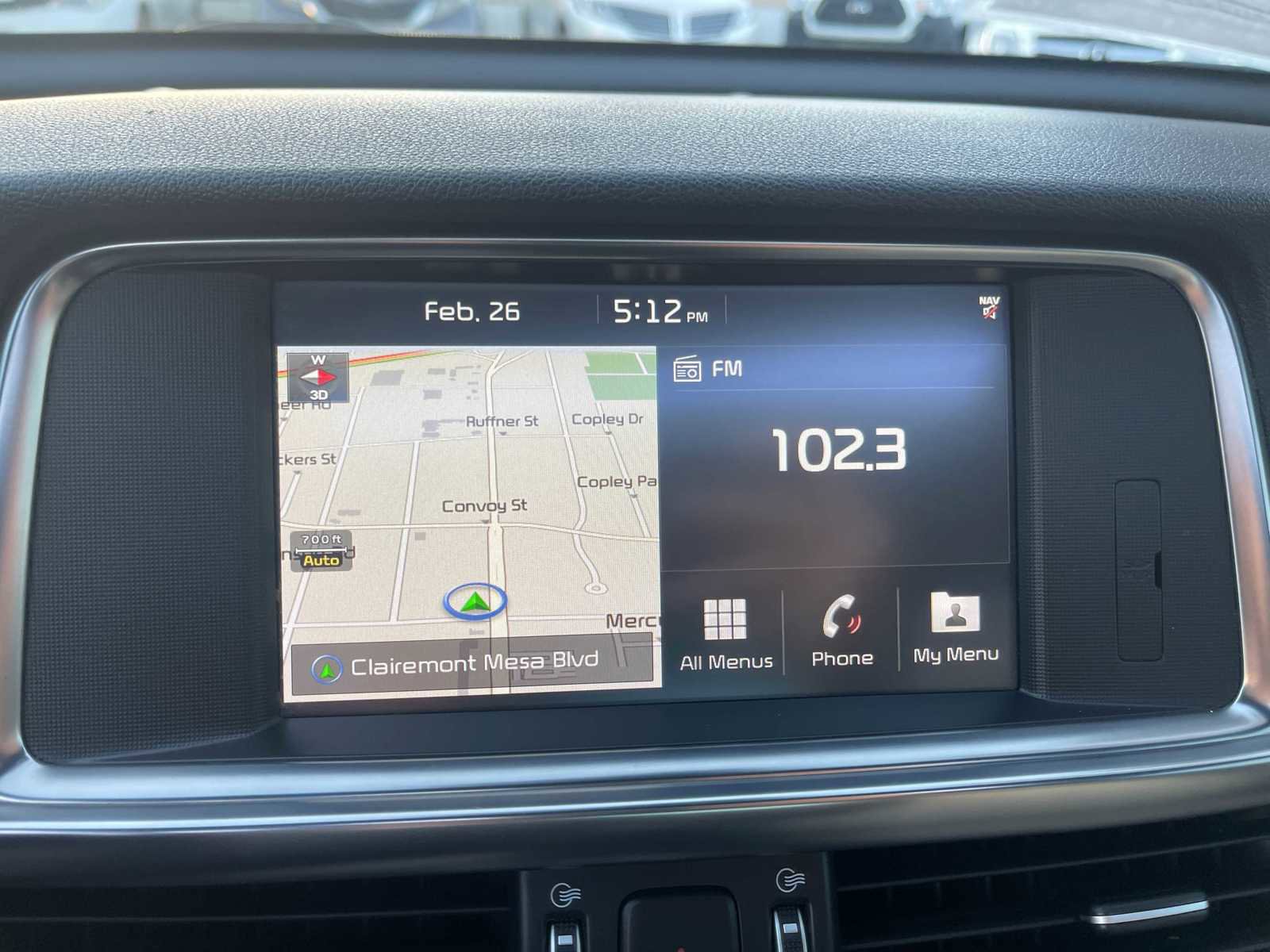 Vehicle image 24 of 28