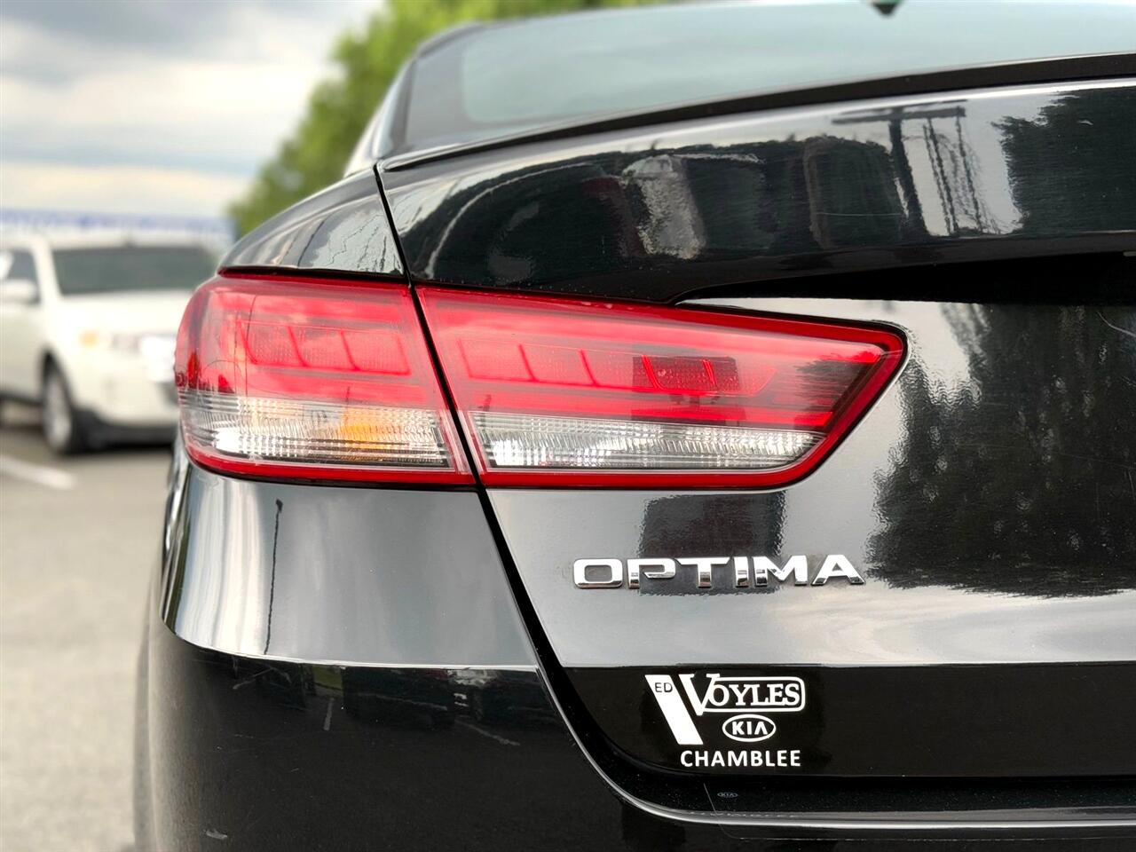Vehicle image 43 of 45