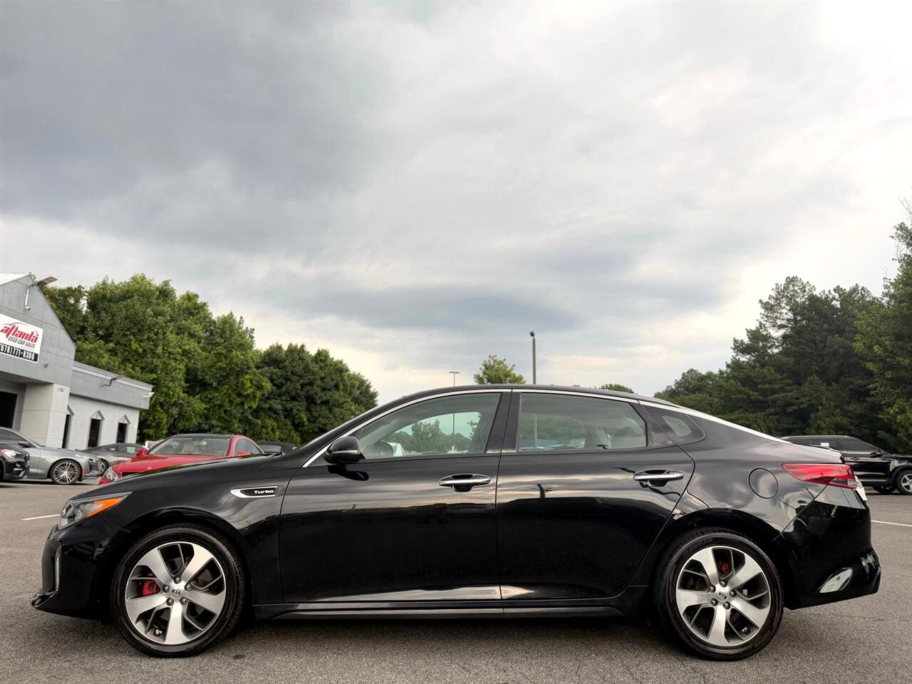 Vehicle image 8 of 45