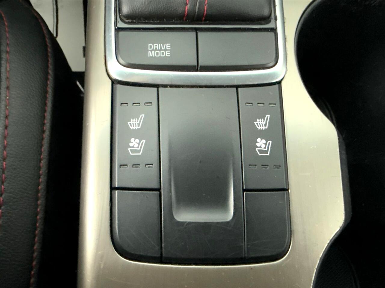 Vehicle image 39 of 45
