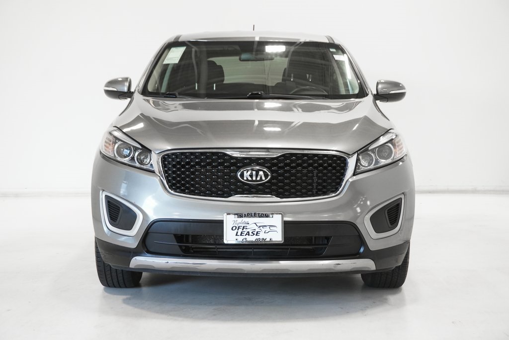 2018 Kia Sorento L Image 3 of 26