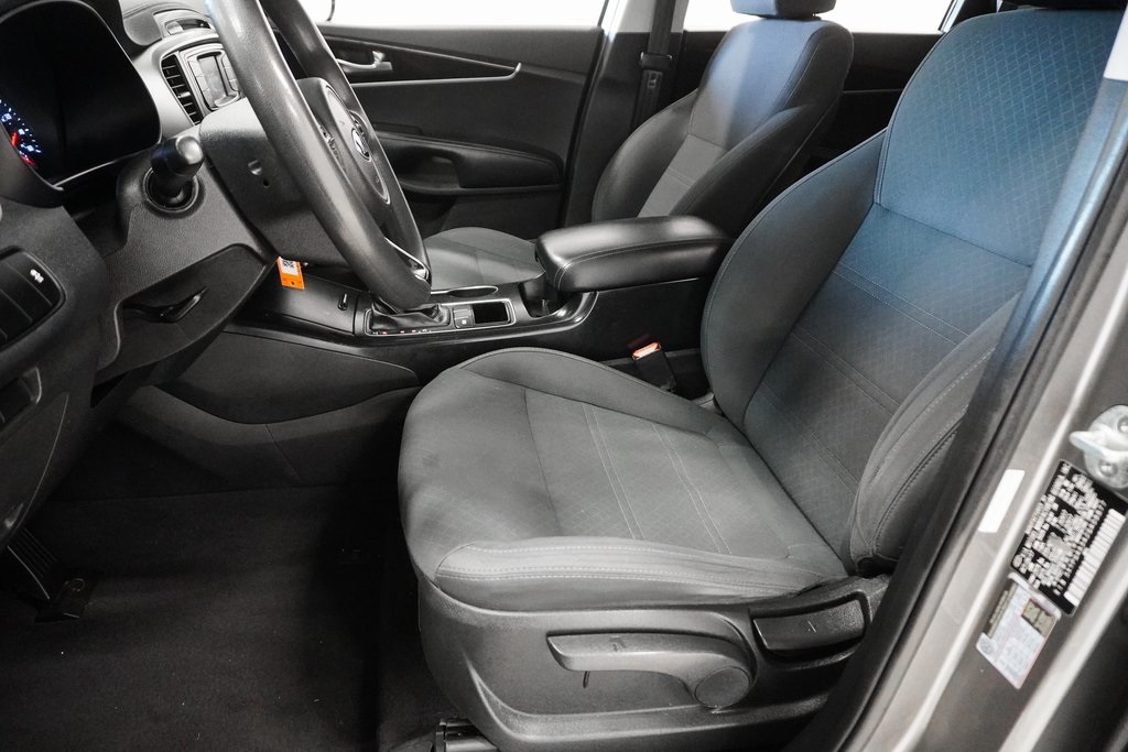 2018 Kia Sorento L Image 13 of 26