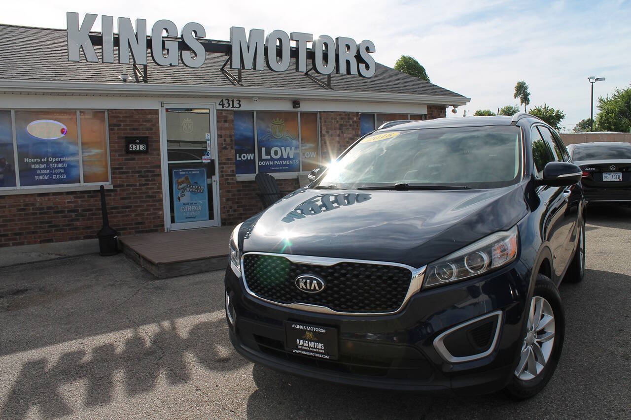 2018 Kia Sorento LX V6 Image 2 of 36