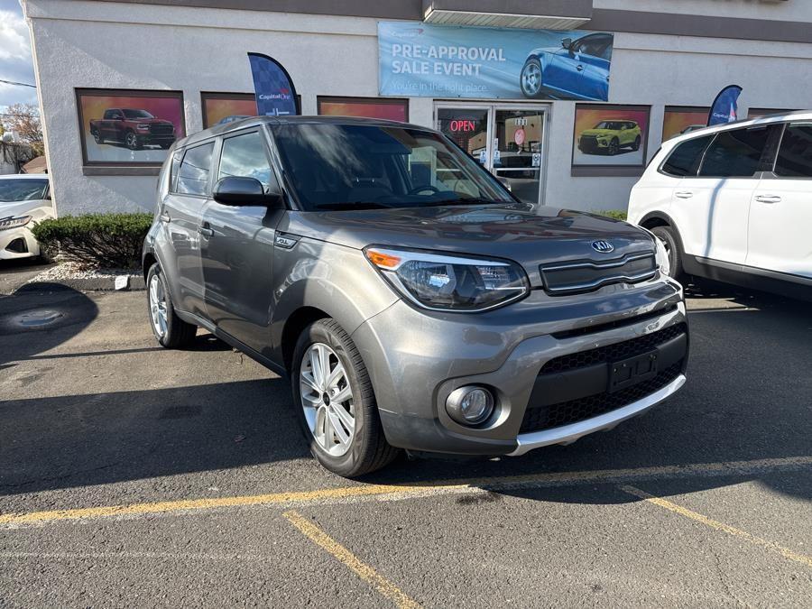 Vehicle image 3 of 30