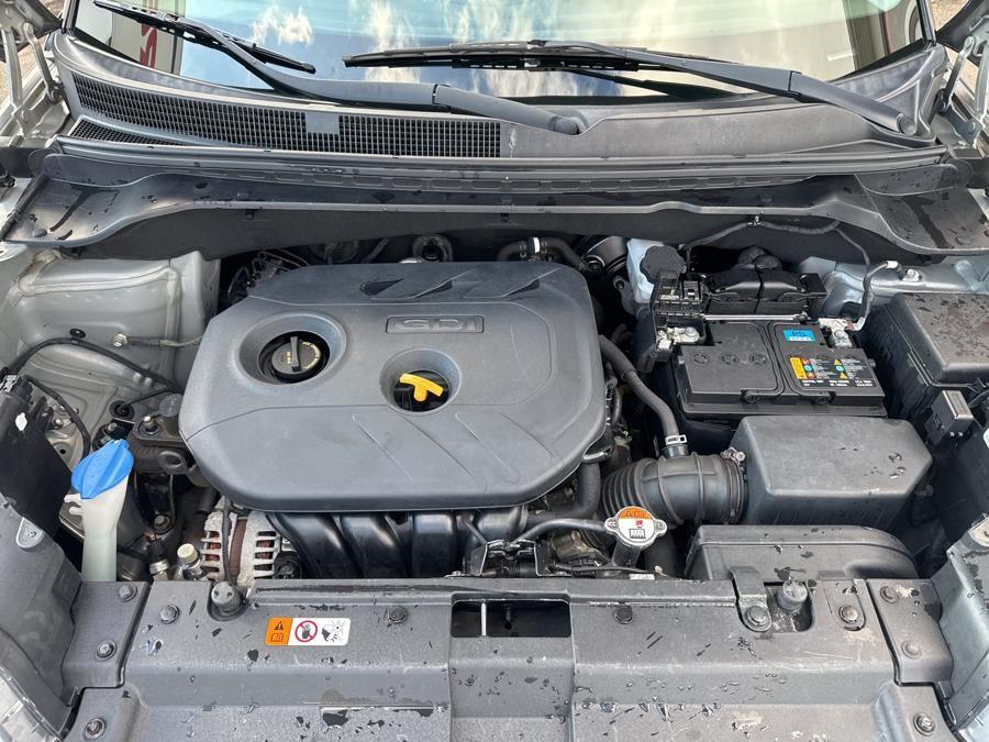 Vehicle image 8 of 30