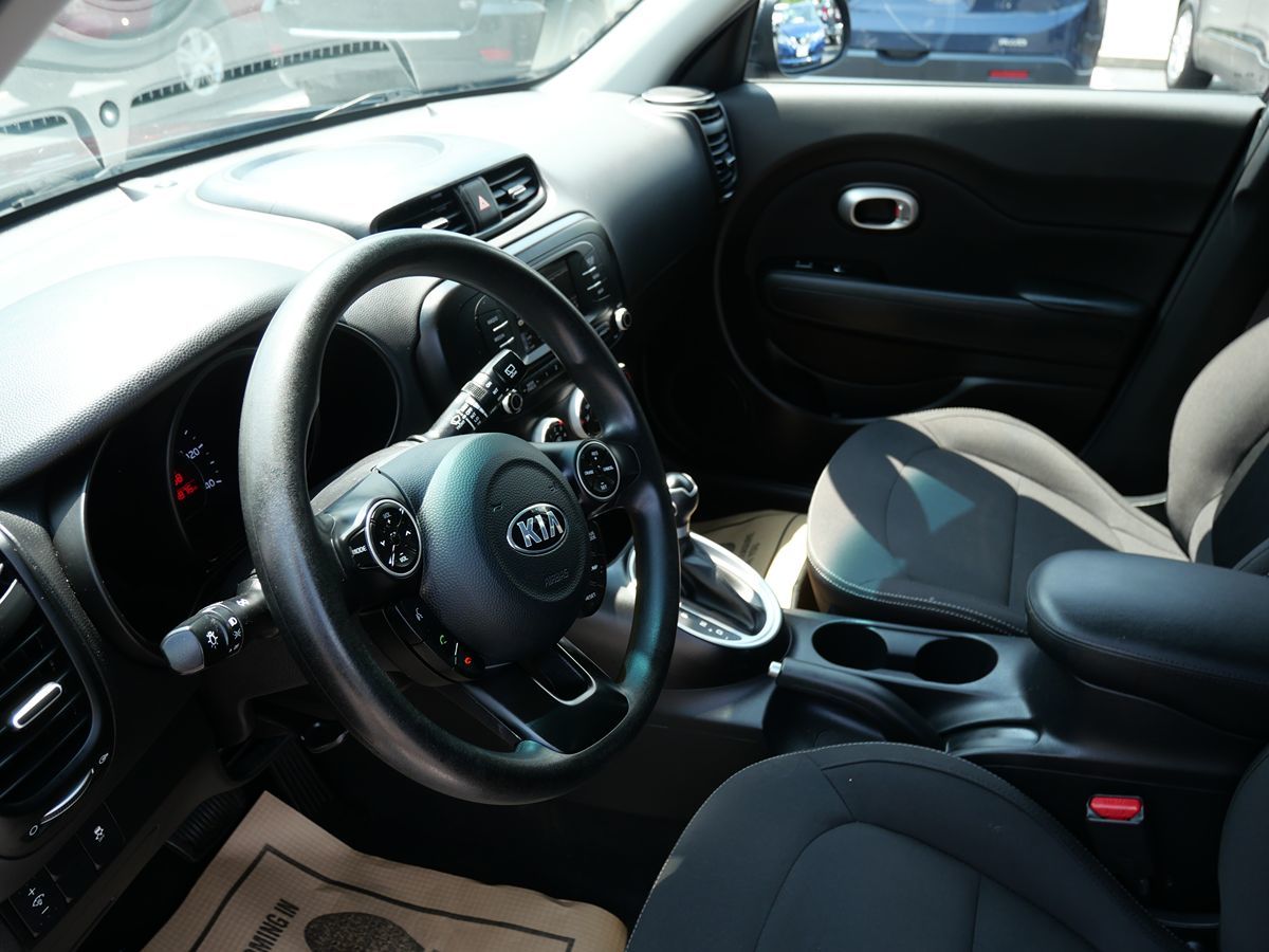 Vehicle image 12 of 43