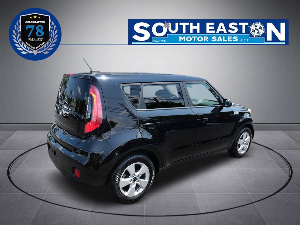 Vehicle image 5 of 43