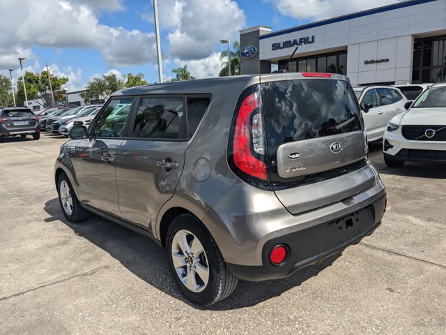 Vehicle image 9 of 28