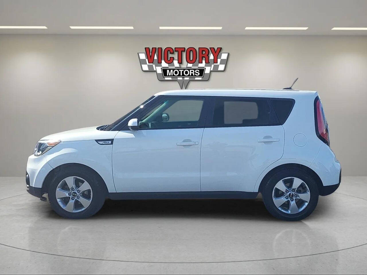 Vehicle image 1 of 19