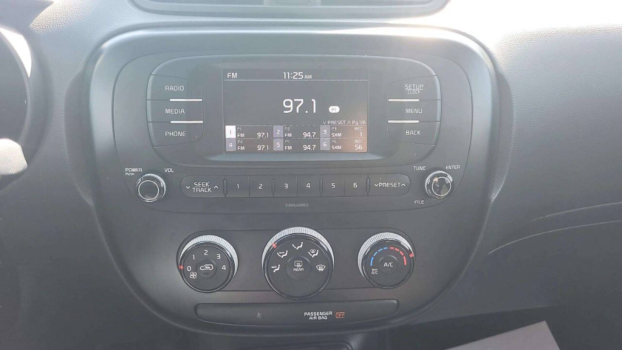 Vehicle image 19 of 19