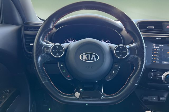 Vehicle image 12 of 36