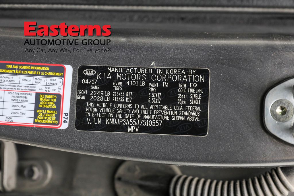 Vehicle image 61 of 62