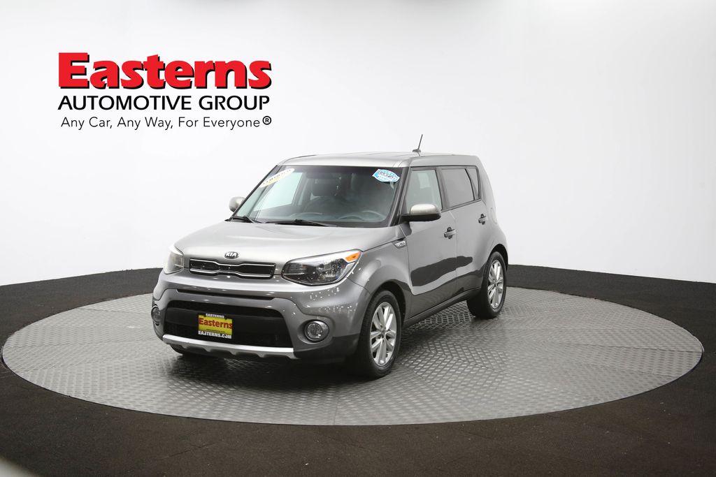 Vehicle image 29 of 62