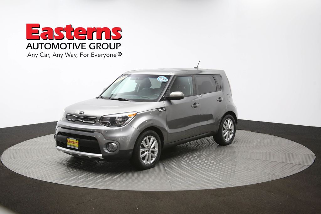 Vehicle image 30 of 62