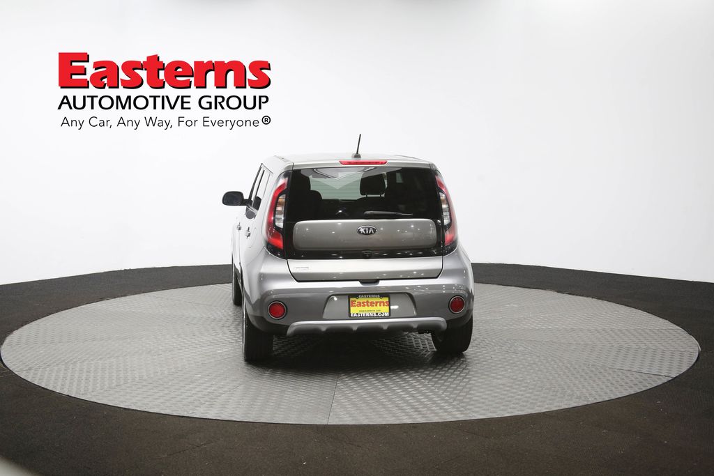Vehicle image 14 of 62