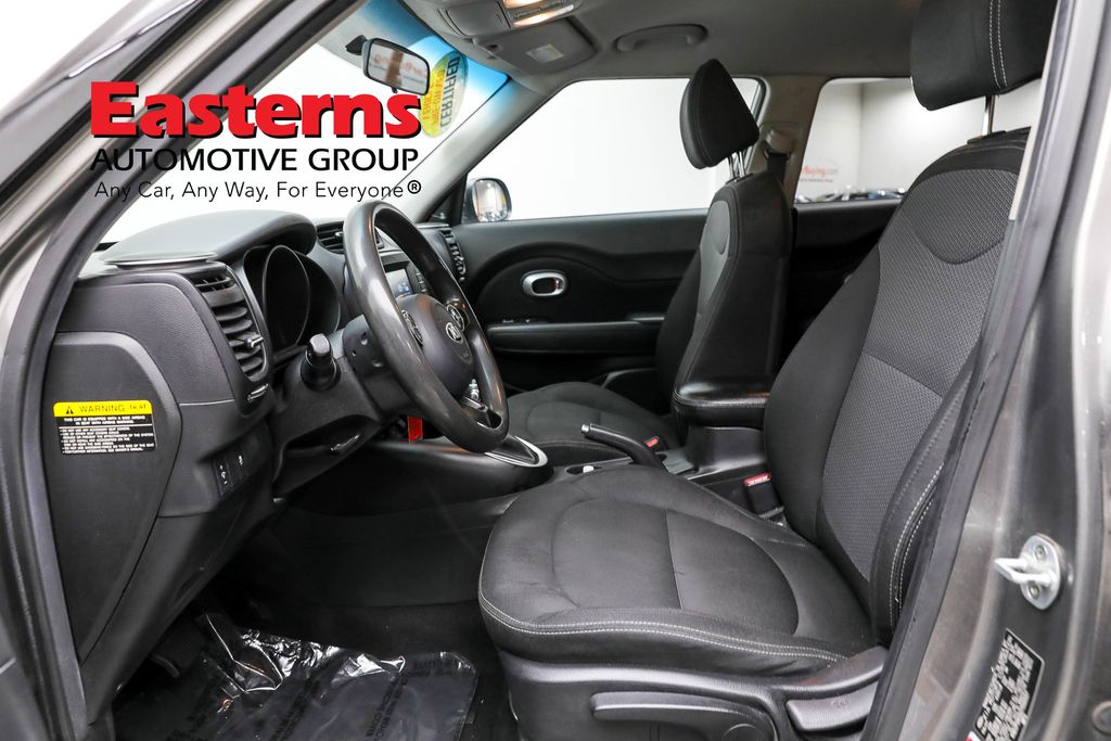 Vehicle image 44 of 62